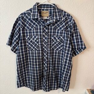 Wrangler Men's Blue Plaid Shirt